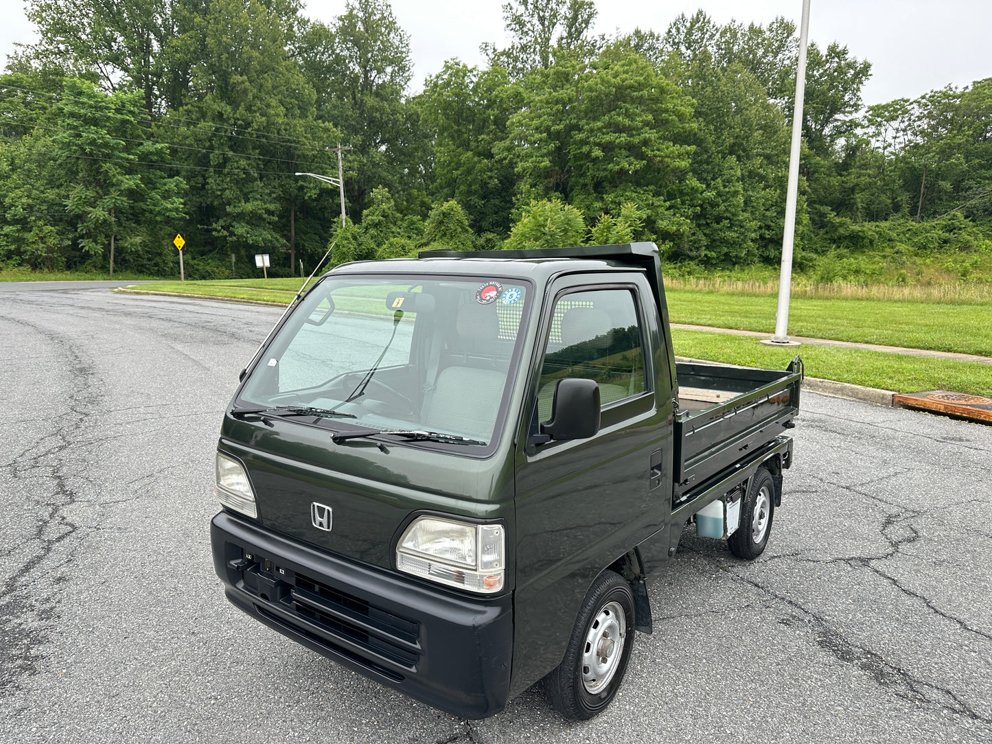 1998 HONDA ACTY DUMP 4WD - DIFF LOCK & 5-SPEED