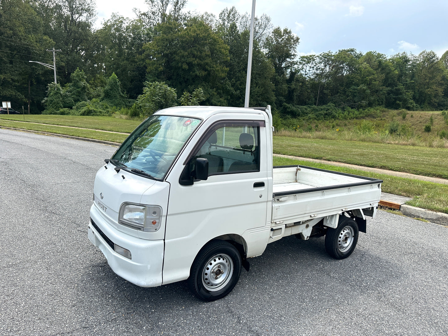 2000 DAIHATSU HIJET TWIN CAM 4WD - AUTOMATIC - A/C — LOT#638