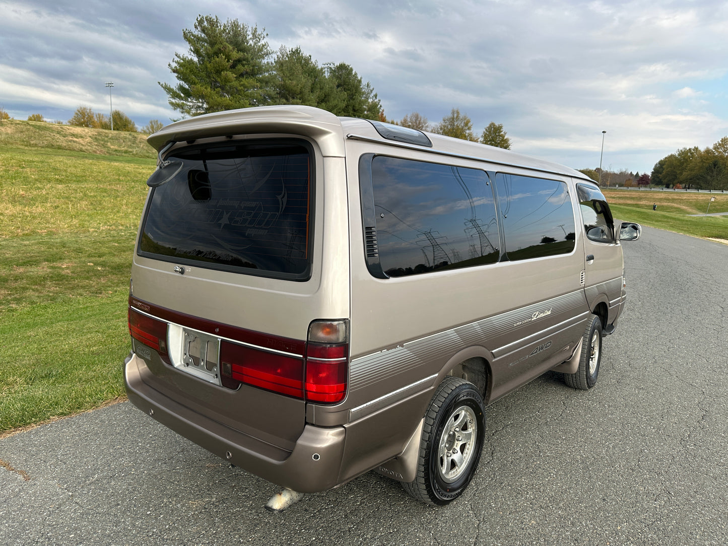 1996 TOYOTA HIACE SUPER CUSTOM LIMITED KZH106