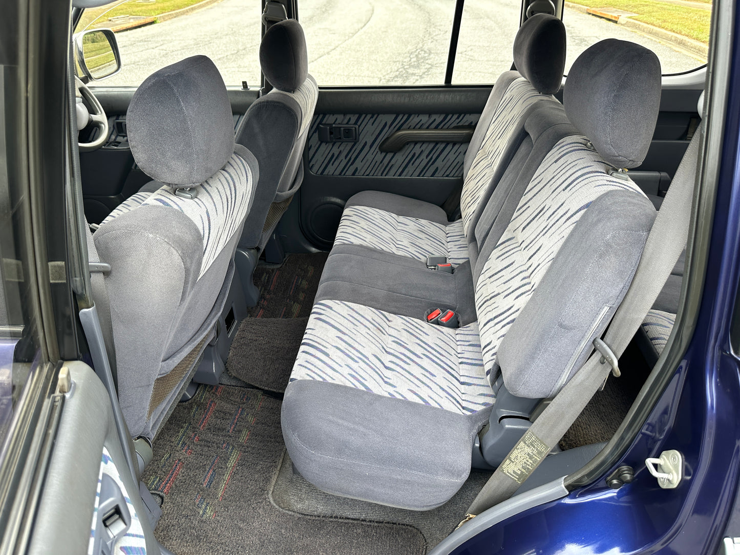 1996 TOYOTA LAND CRUISER PRADO TX 4WD - INTERCOOLED TURBO DIESEL & 5-SPEED MANUAL TRANSMISSION — LOT#535