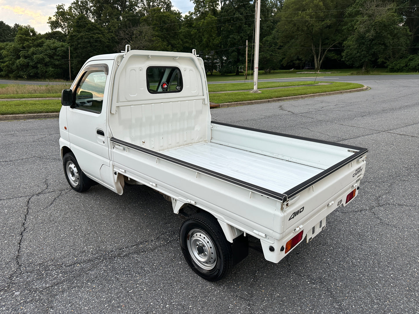 2000 SUZUKI CARRY 4WD - A/C - FUEL INJECTED — LOT#592