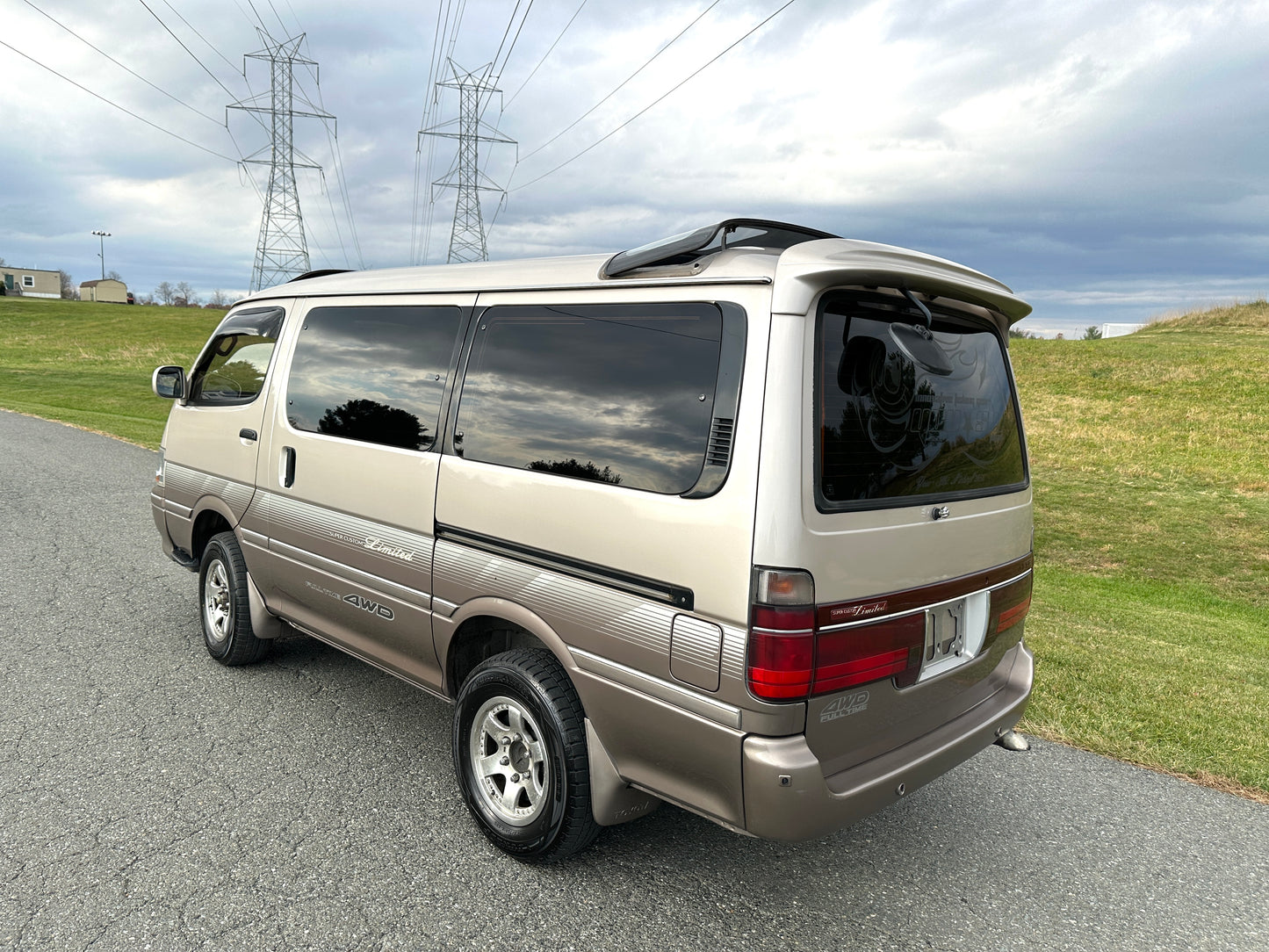 1996 TOYOTA HIACE SUPER CUSTOM LIMITED KZH106