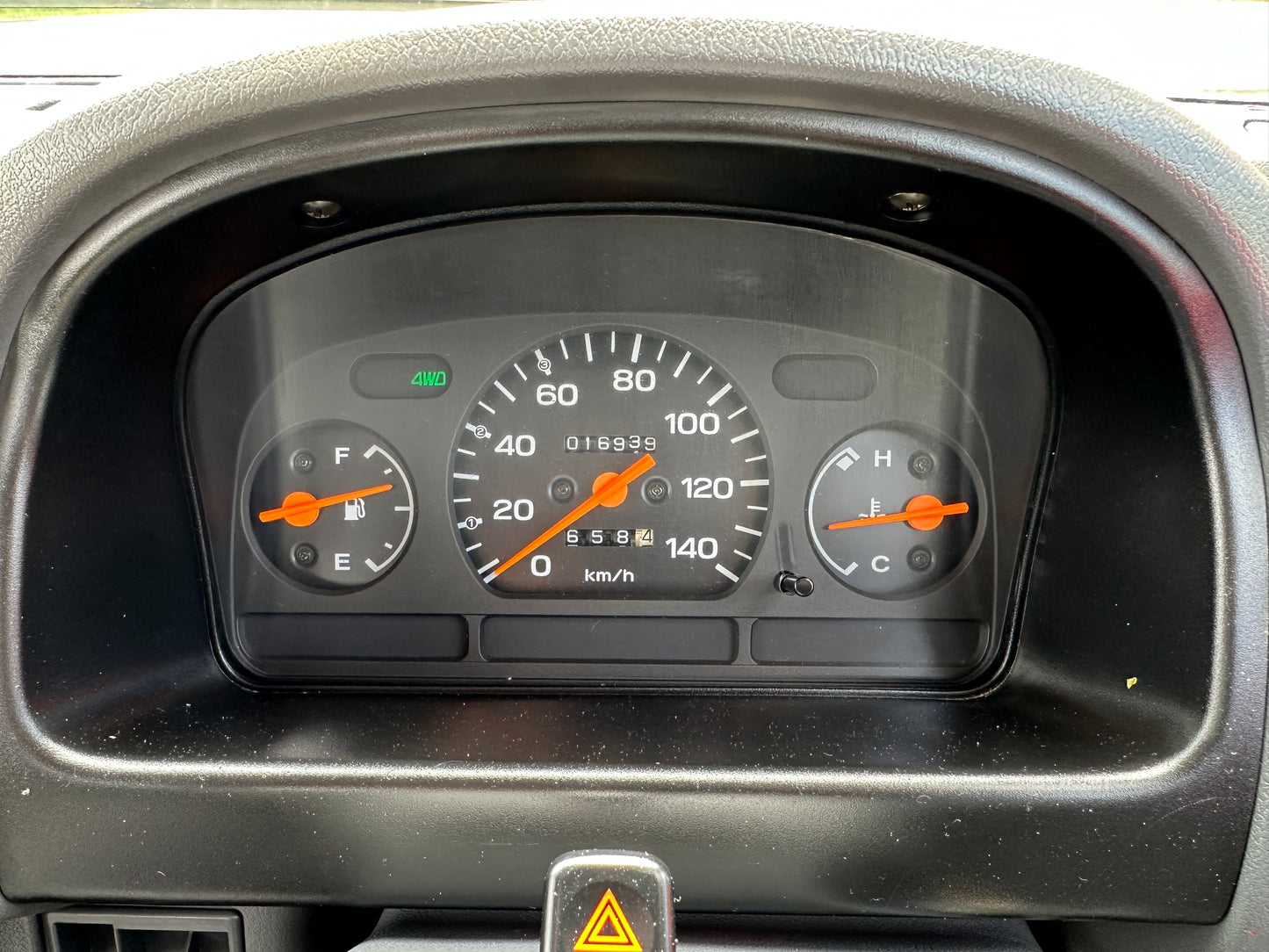 1998 SUBARU SAMBAR FIRE TRUCK 4WD V-KS4 - 10,525 MILES - WORKING SIREN, EMERGENCY LIGHTS & PA SYSTEM — LOT#884