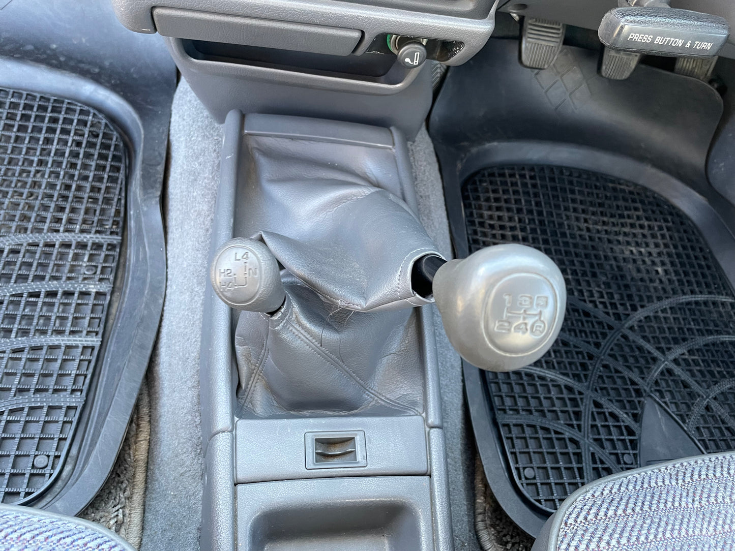 1997 TOYOTA HILUX SSR LN107 Quad Cab Pickup