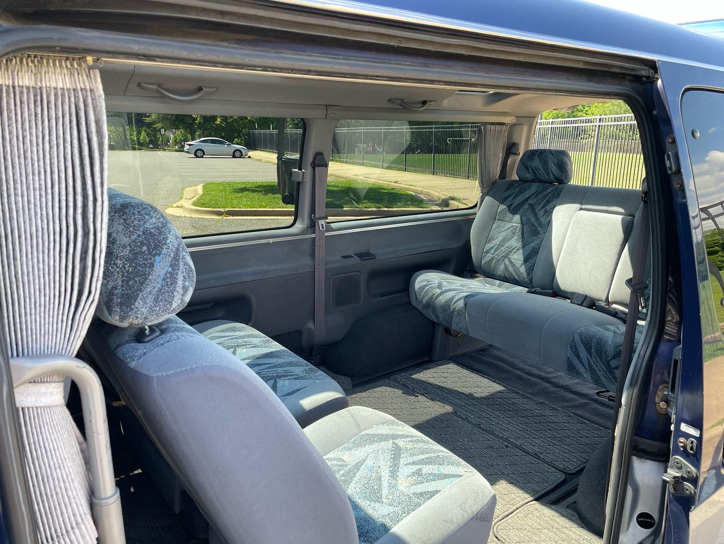1996 TOYOTA HIACE SUPER CUSTOM G CLUB FIELD EDITION KZH100