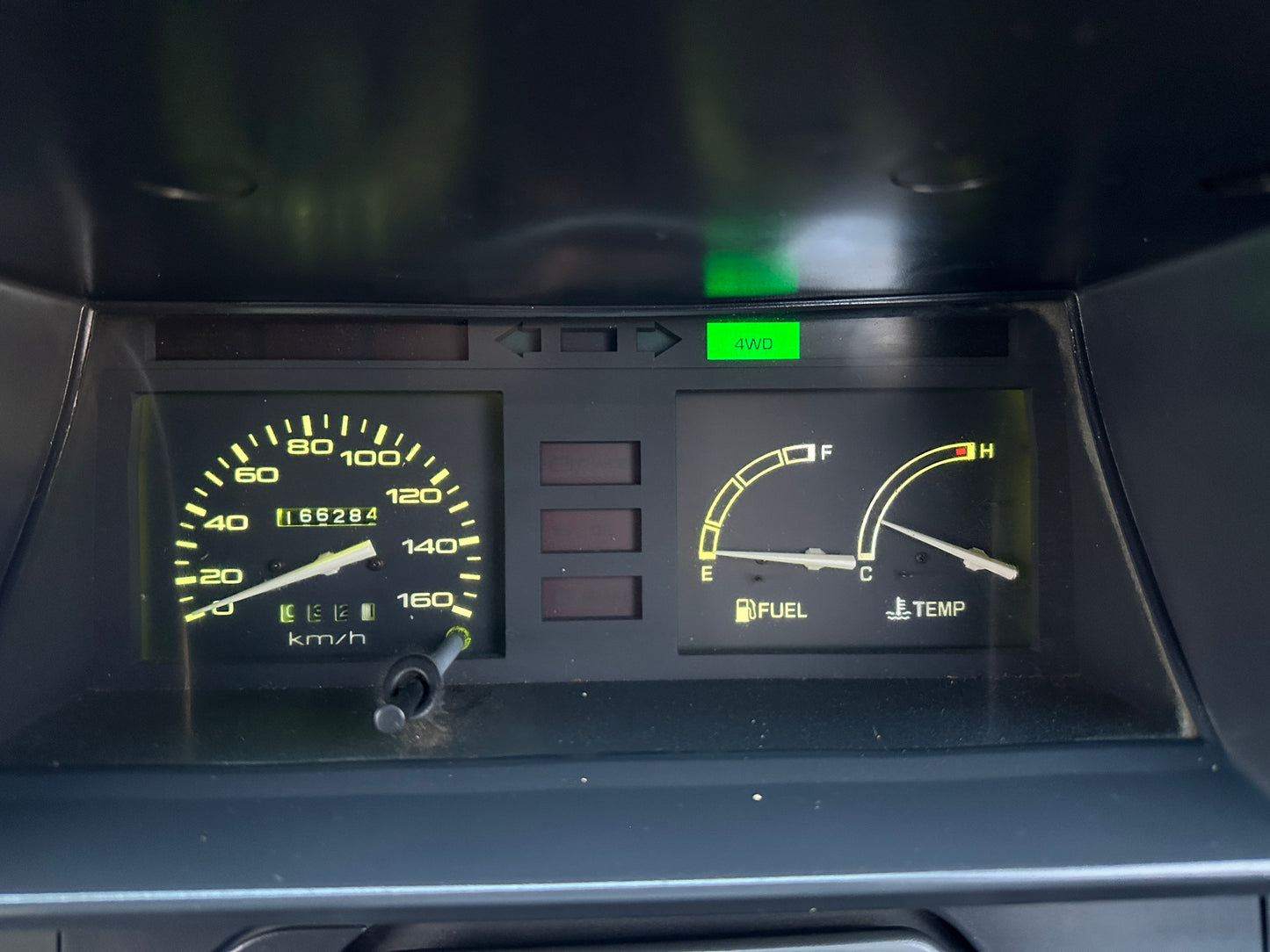 1990 TOYOTA TOWNACE HIGH-SIDE DUMP YM60