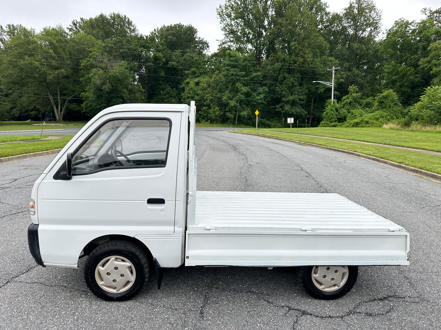 1994 SUZUKI CARRY DUMP TRUCK 4WD