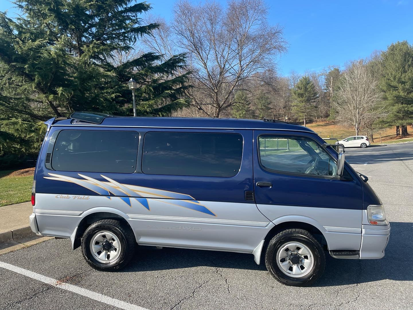 1996 TOYOTA HIACE SUPER CUSTOM G CLUB FIELD EDITION KZH106