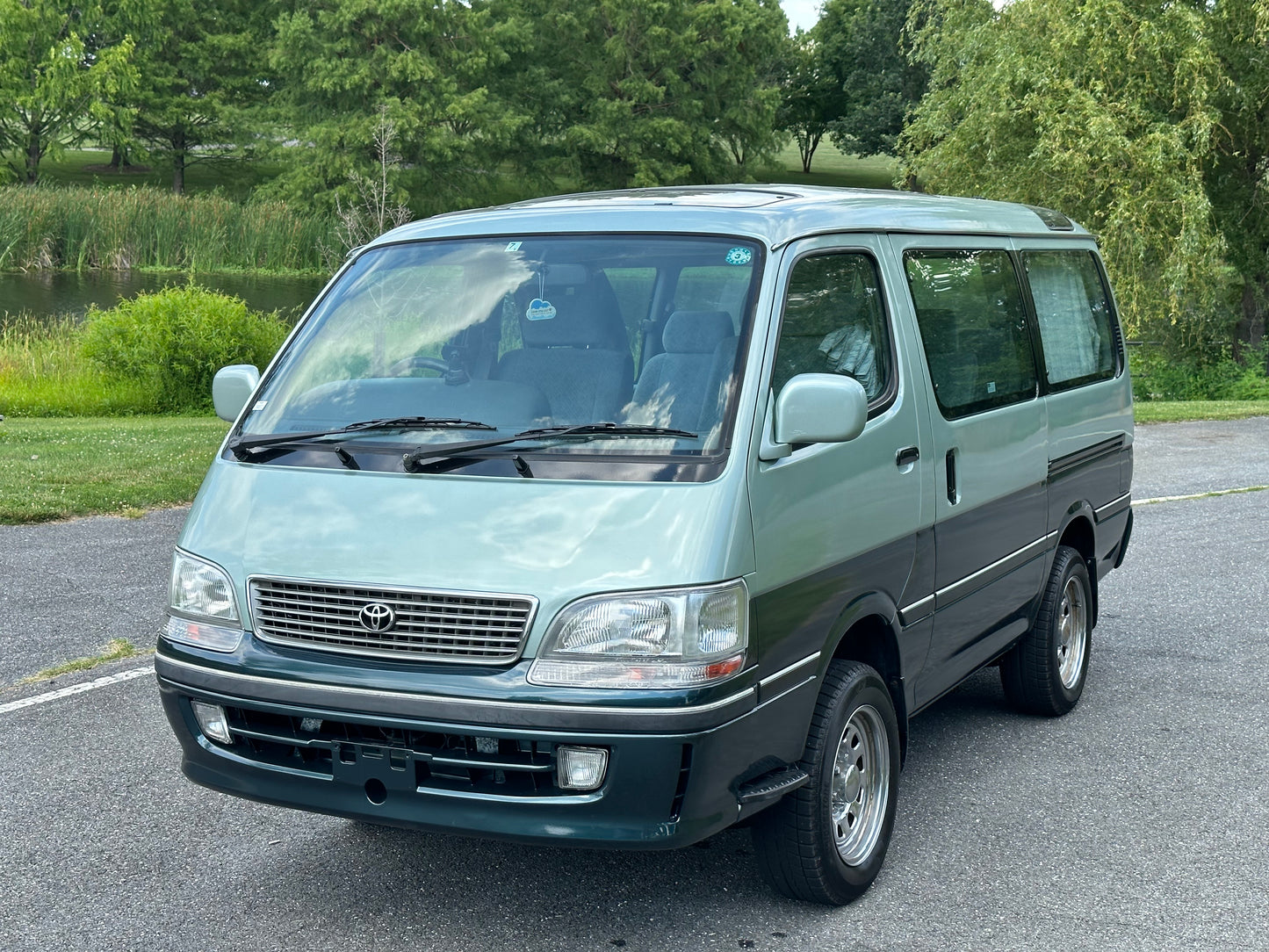 1996 TOYOTA HIACE SUPER CUSTOM G KZH106