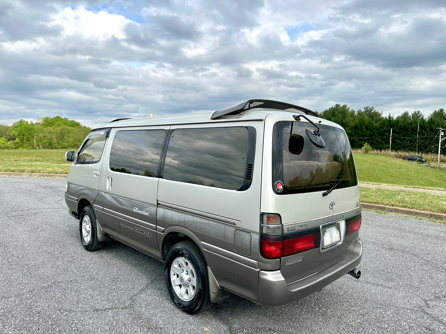 1997 TOYOTA HIACE SUPER CUSTOM LIMITED KZH106