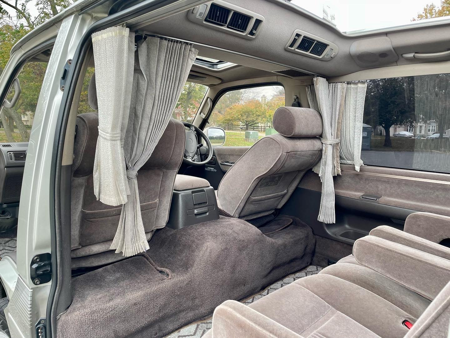 1996 TOYOTA HIACE SUPER CUSTOM LIMITED KZH106
