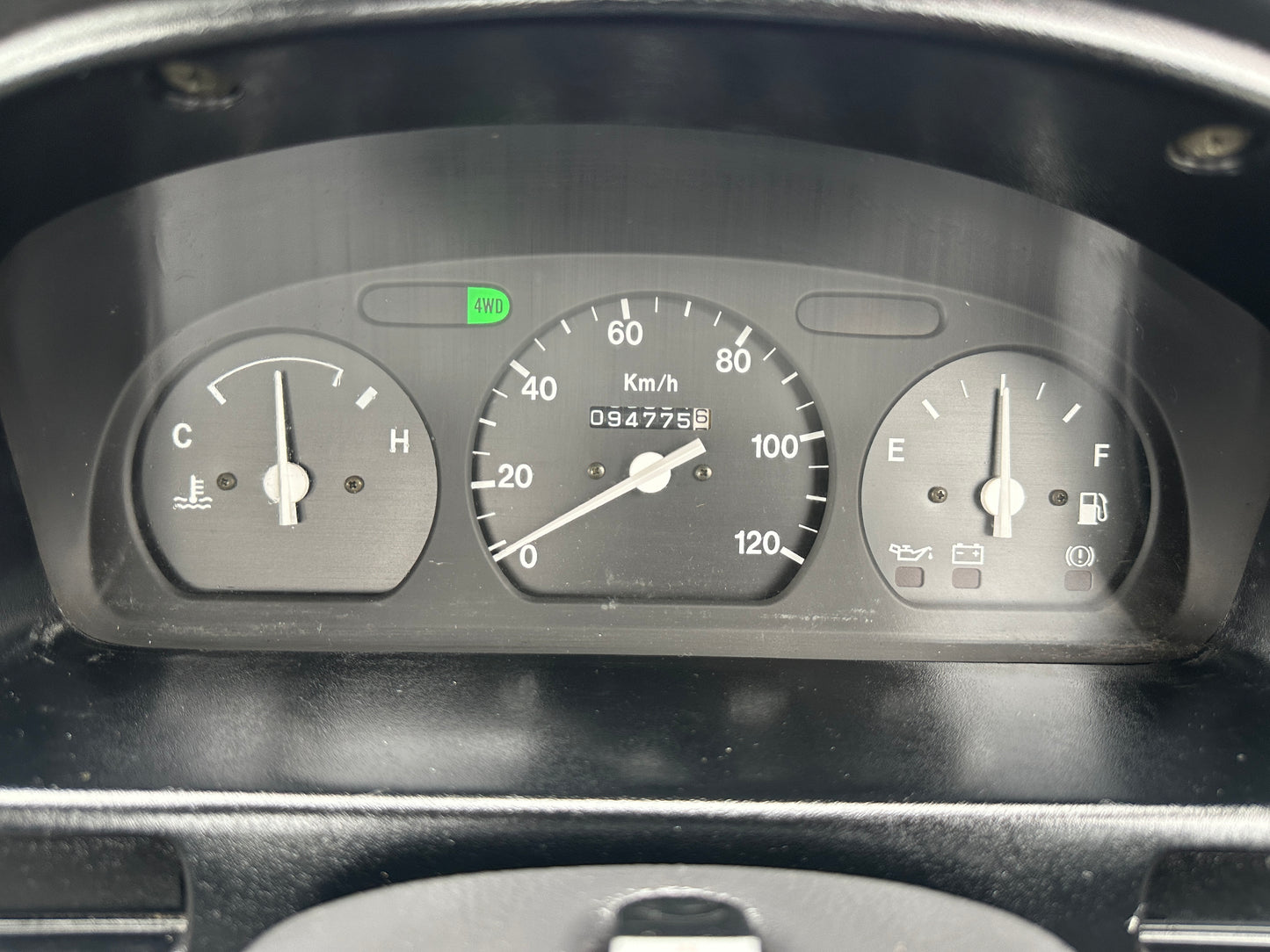 1997 SUZUKI CARRY 4WD - 5 SPEED - AIR CONDITIONING — LOT#623