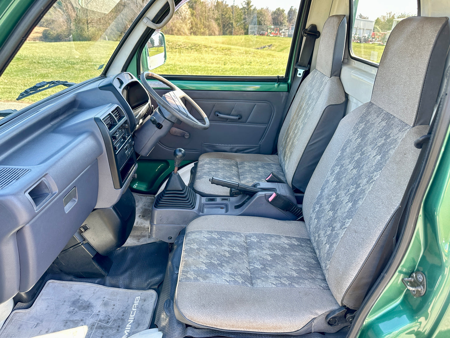1997 MITSUBISHI MINICAB MIGHTY V-U42T