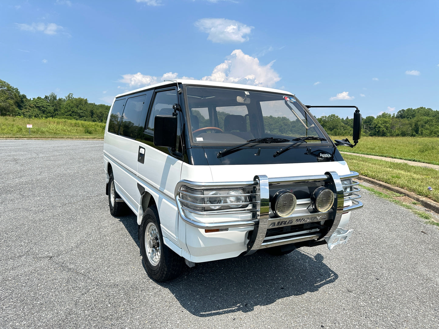 1991 MITSUBISHI DELICA STAR WAGON 4WD P25W