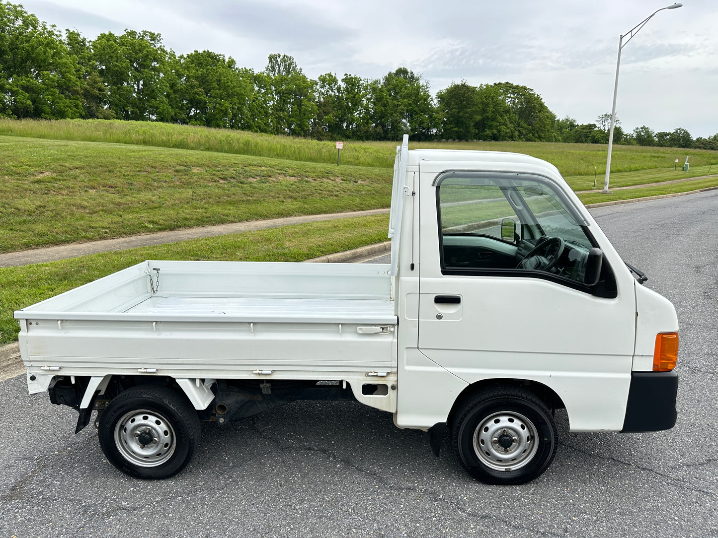 2000 SUBARU SAMBAR GD-TT2