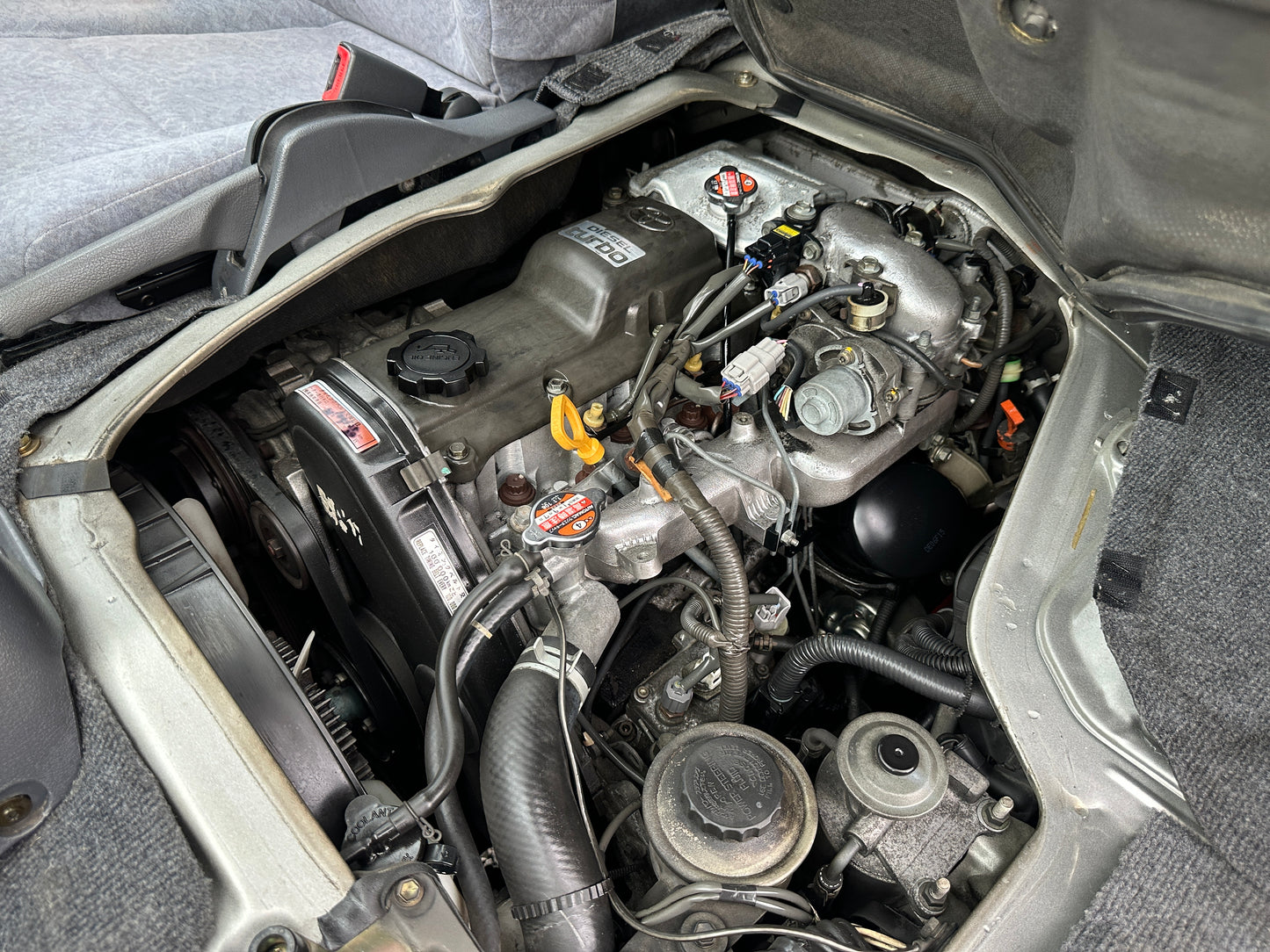 2000 TOYOTA HIACE SUPER CUSTOM G 4WD — INTERCOOLER TURBO DIESEL — LOT#614