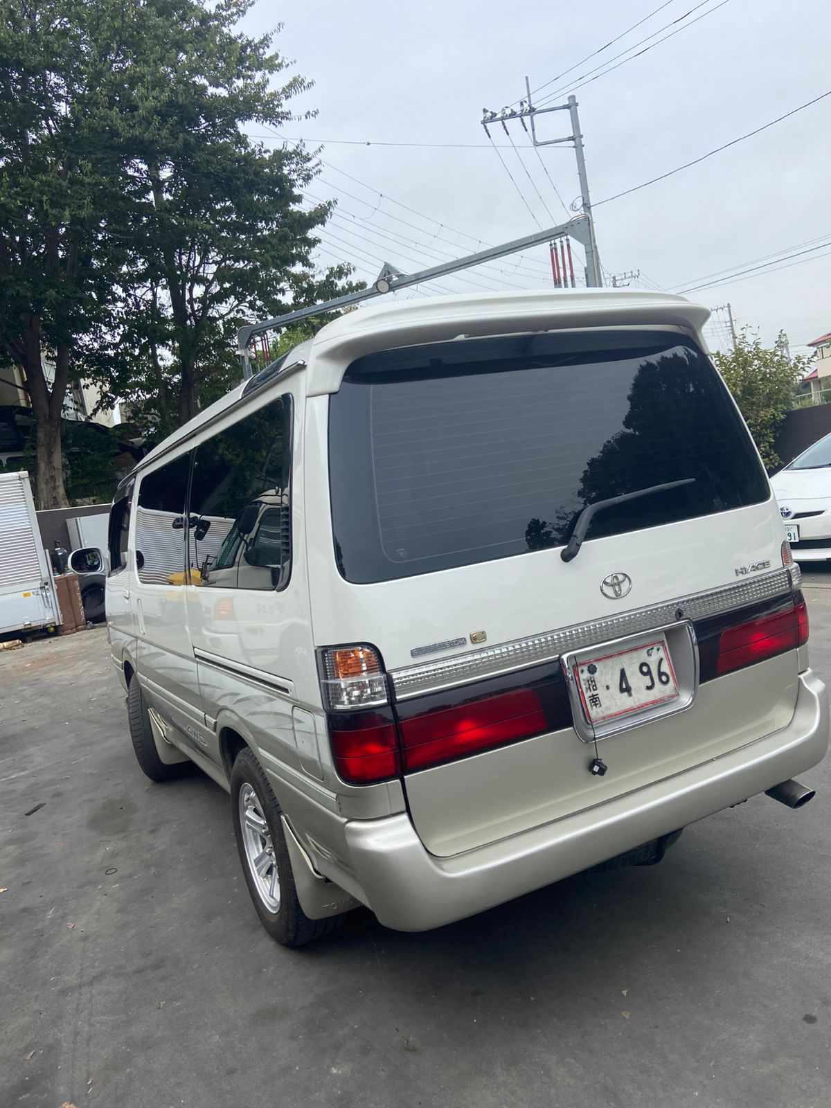 1999 TOYOTA HIACE SUPER CUSTOM LIVING SALOON EX 4WD — INTERCOOLER TURBO DIESEL