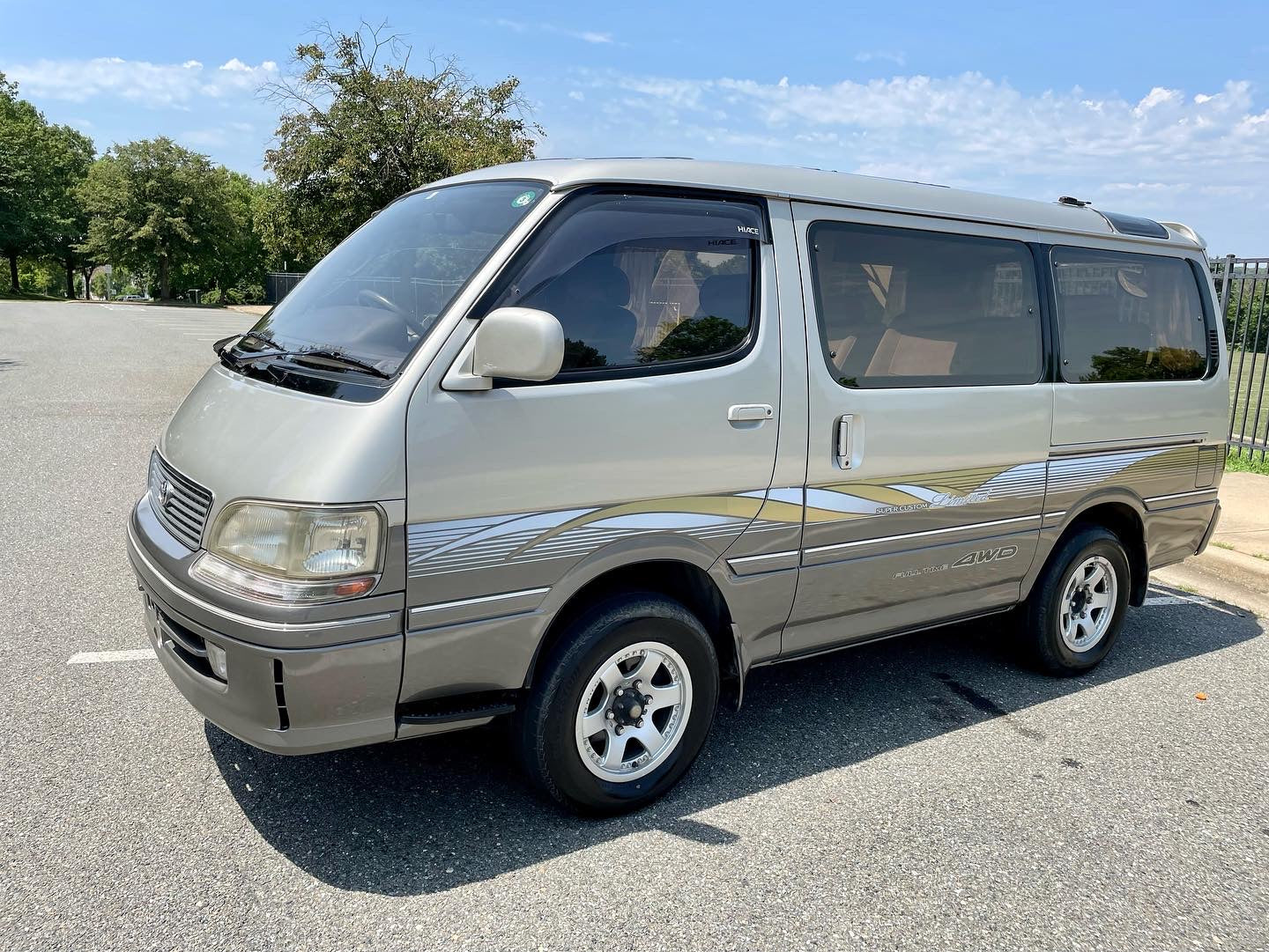 1997 TOYOTA HIACE SUPER CUSTOM LIMITED KZH106