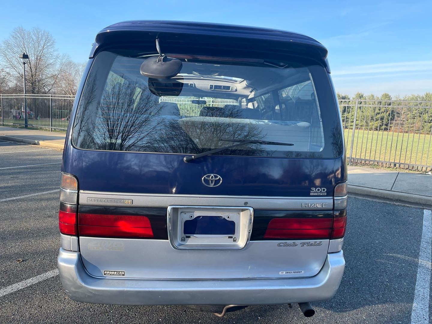 1996 TOYOTA HIACE SUPER CUSTOM G CLUB FIELD EDITION KZH106