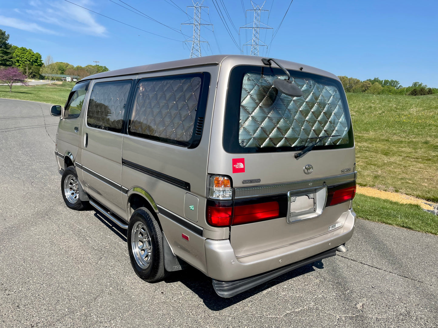 1995 TOYOTA HIACE SUPER CUSTOM KZH106