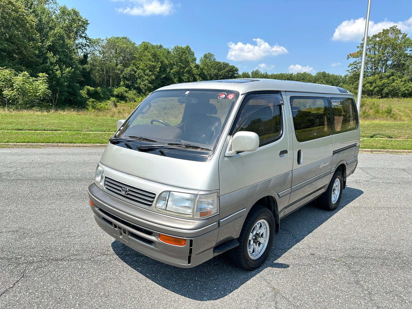 1996 TOYOTA HIACE SUPER CUSTOM LIMITED KZH106