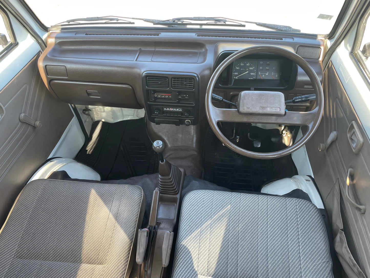 1991 DAIHATSU HIJET DECK VAN SUPER DELUXE S82W