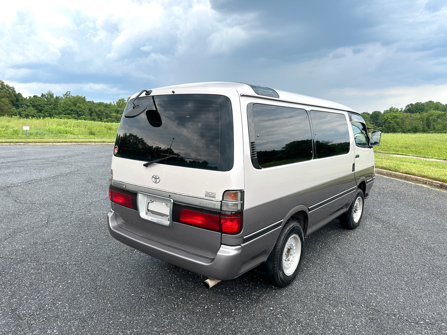 1999 TOYOTA HIACE SUPER CUSTOM G KZH106