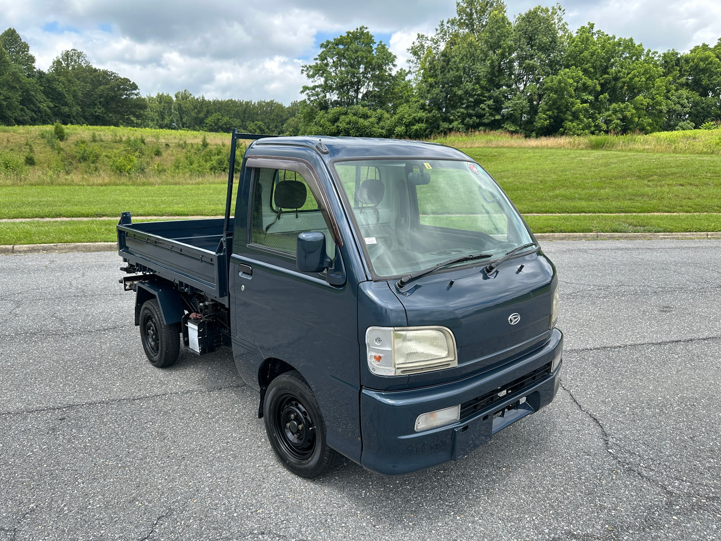 2000 DAIHATSU HIJET 3-WAY DUMP 4WD - A/C - FUEL INJECTION