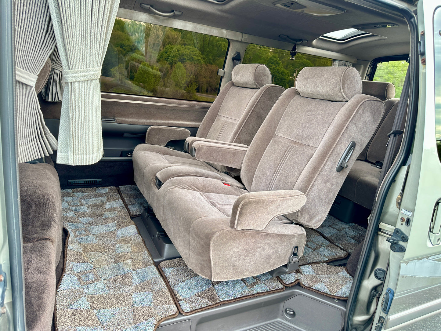 1997 TOYOTA HIACE SUPER CUSTOM LIMITED KZH106