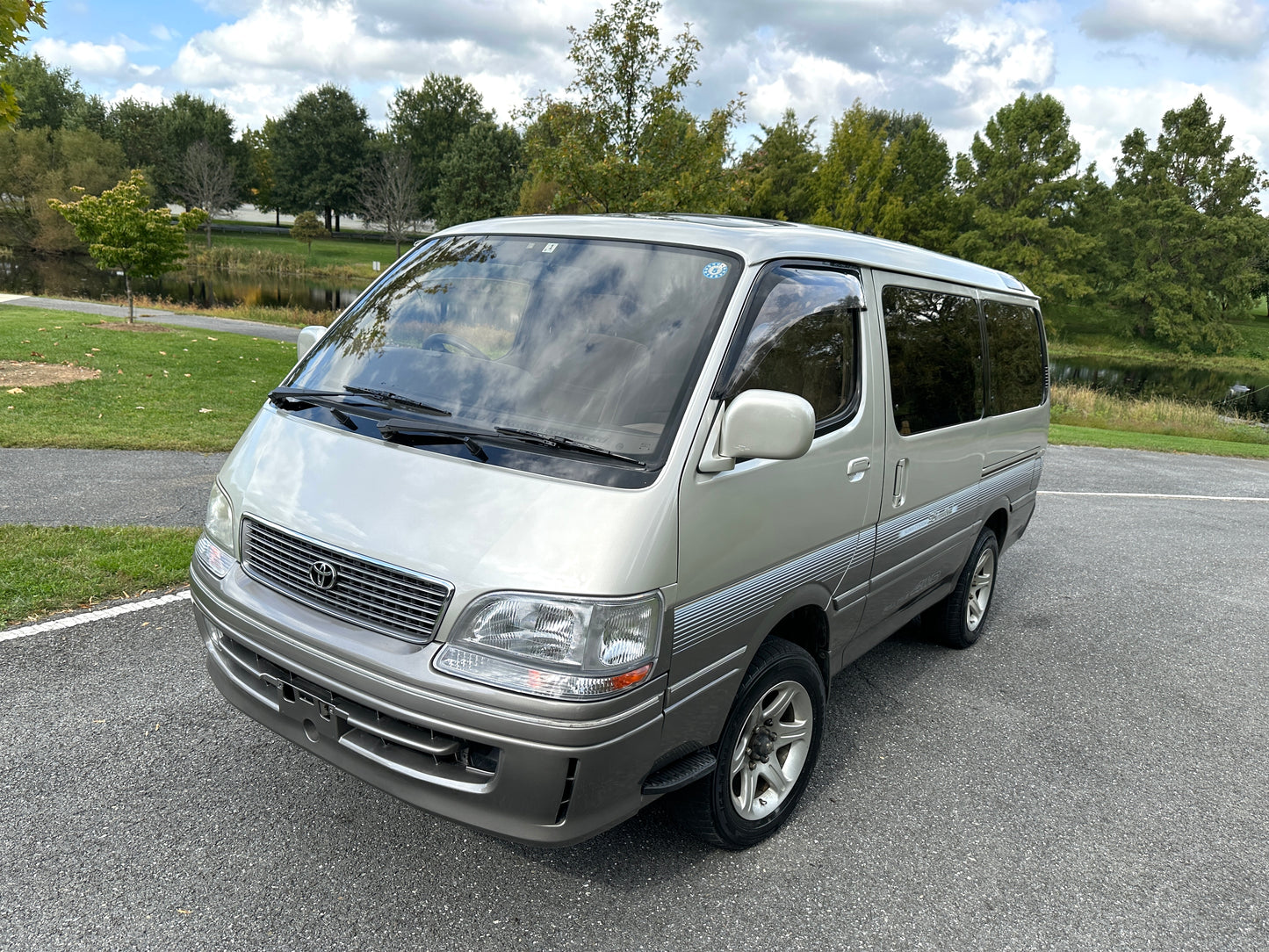 1996 TOYOTA HIACE SUPER CUSTOM LIMITED KZH106