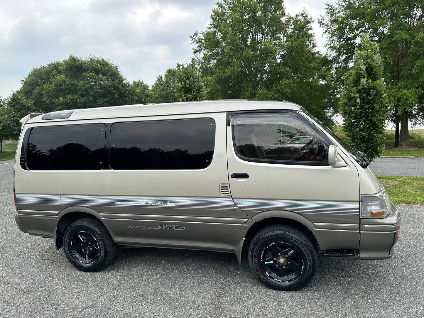 1996 TOYOTA HIACE SUPER CUSTOM LIMITED KZH106