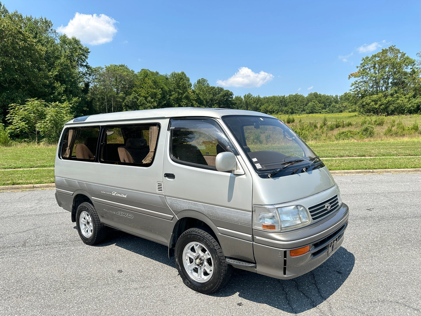 1996 TOYOTA HIACE SUPER CUSTOM LIMITED KZH106