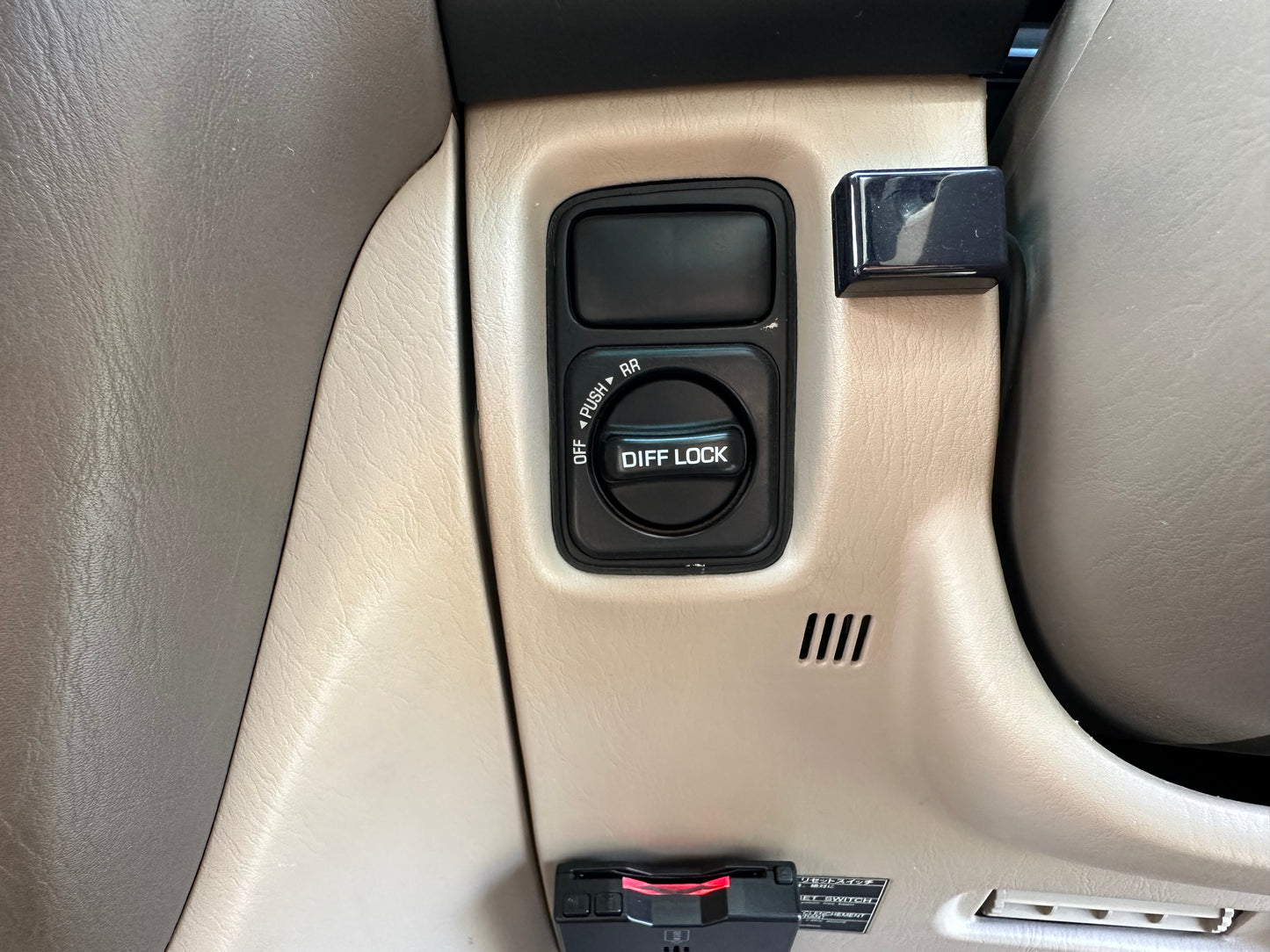 1998 Toyota Land Cruiser UZJ100