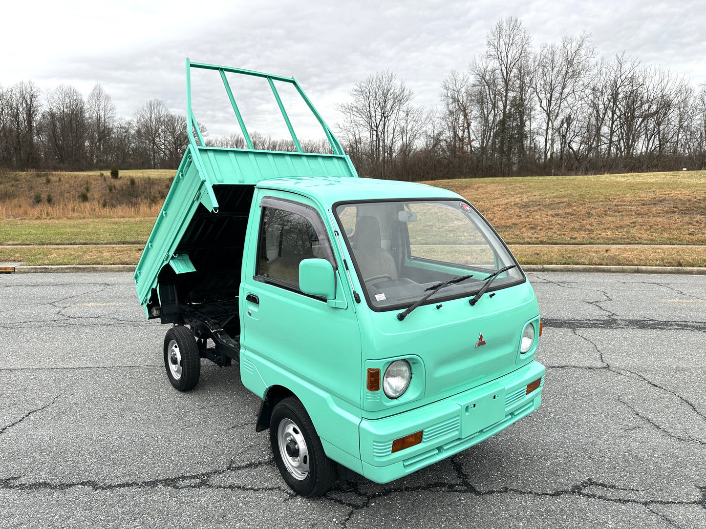 1992 MITSUBISHI MINICAB DUMP TRUCK V-U42T