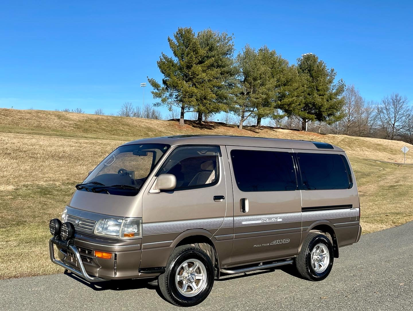 1993 TOYOTA HIACE SUPER CUSTOM LIMITED KZH106