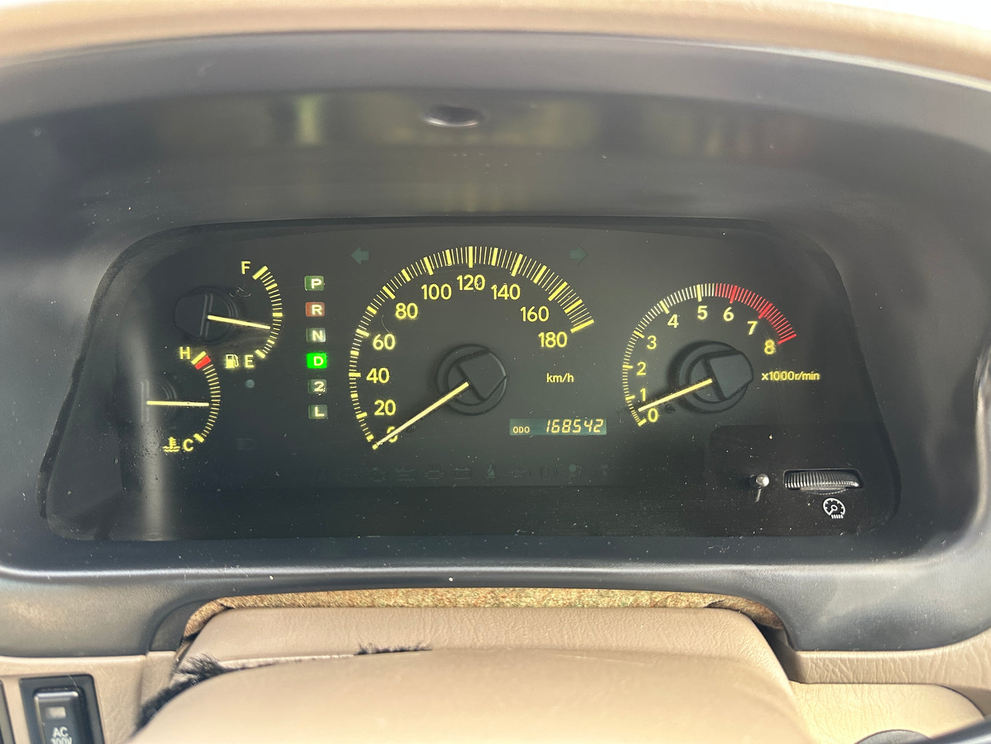 1999 TOYOTA GRAND HIACE LIMITED EXCELLENT EDITION 4WD - V6 GASOLINE — LOT#715