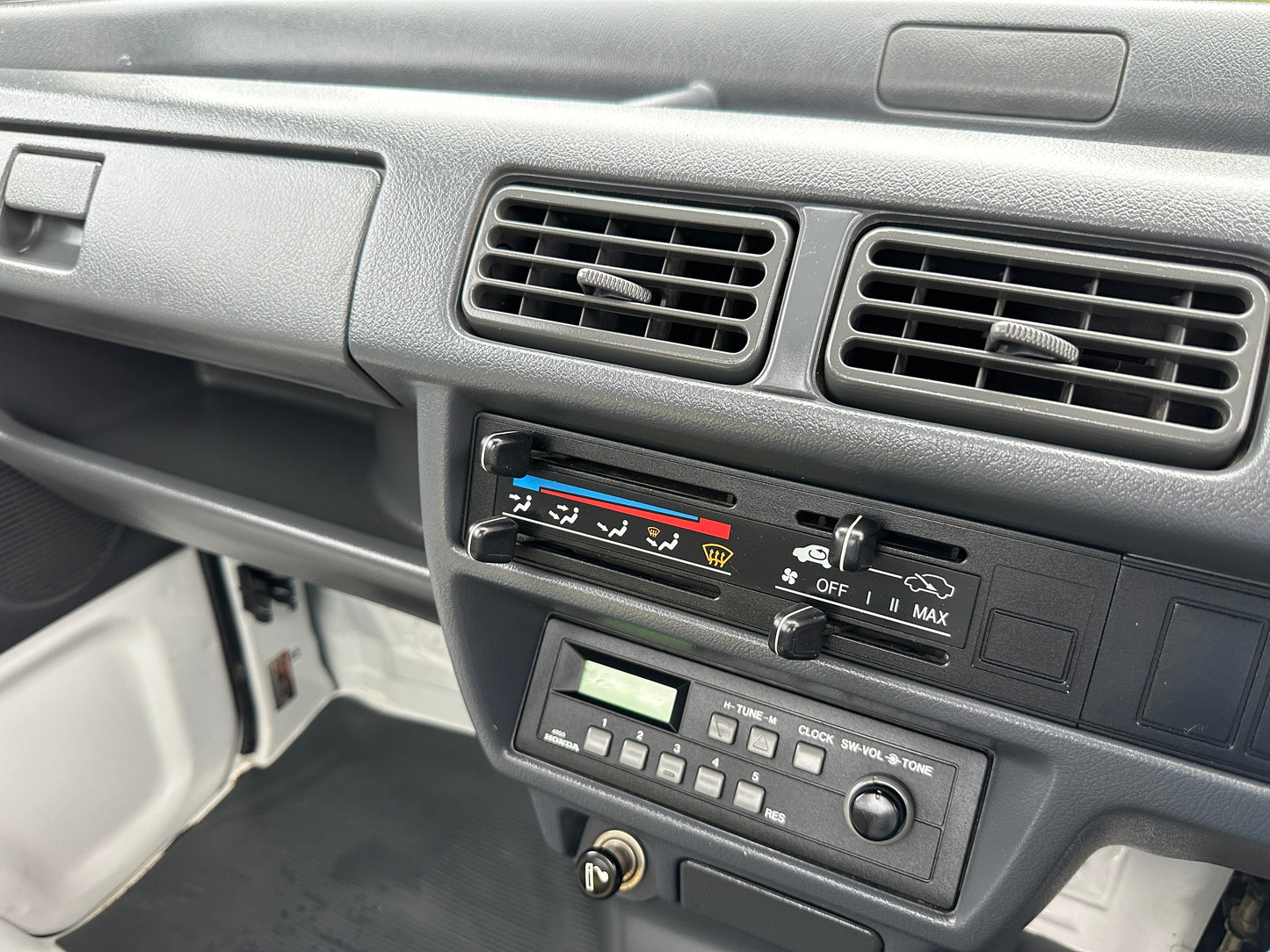 1997 HONDA ACTY SDX 4WD V-HA4 — 14,482 Miles