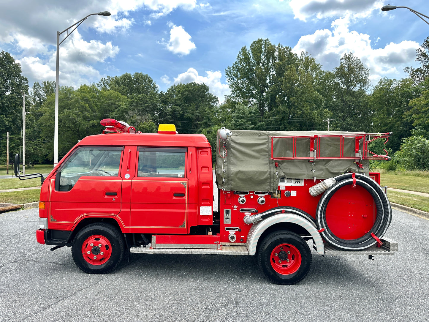1998 TOYOTA DYNA BU172 JAPANESE FIRE TRUCK - 4WD - DIESEL — LOT#615