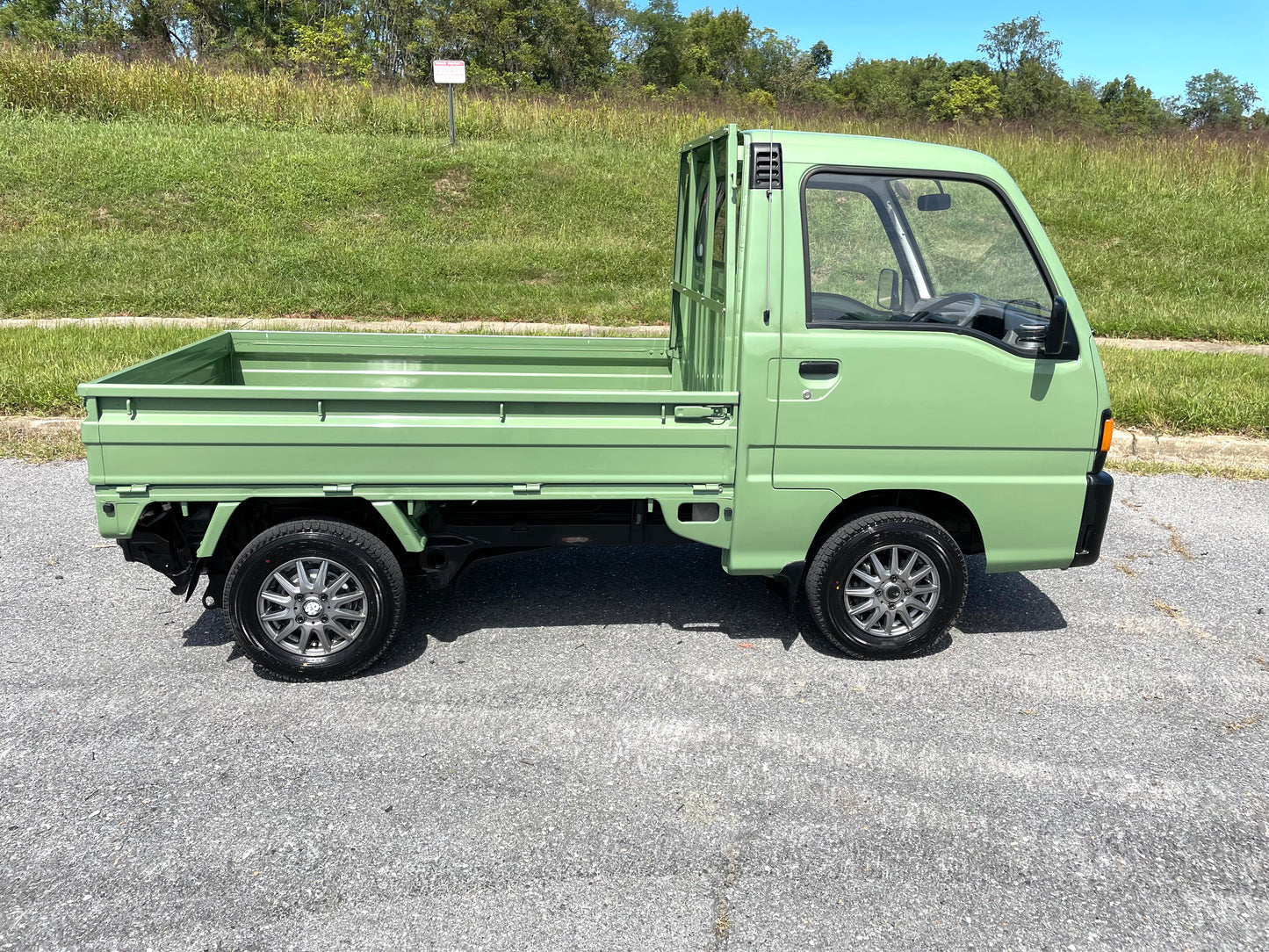 1994 SUBARU SAMBAR V-KS4