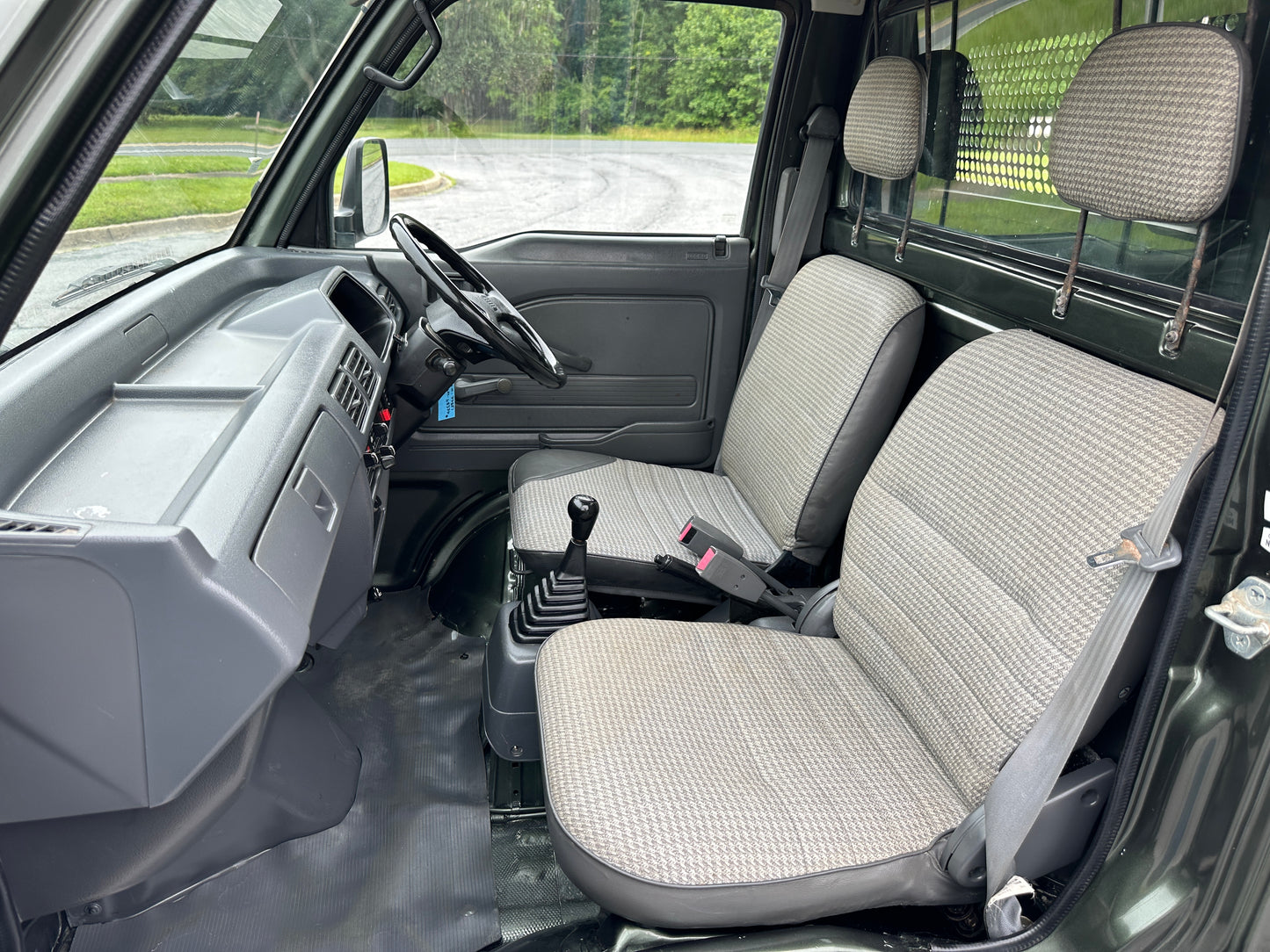1998 HONDA ACTY DUMP 4WD - DIFF LOCK & 5-SPEED