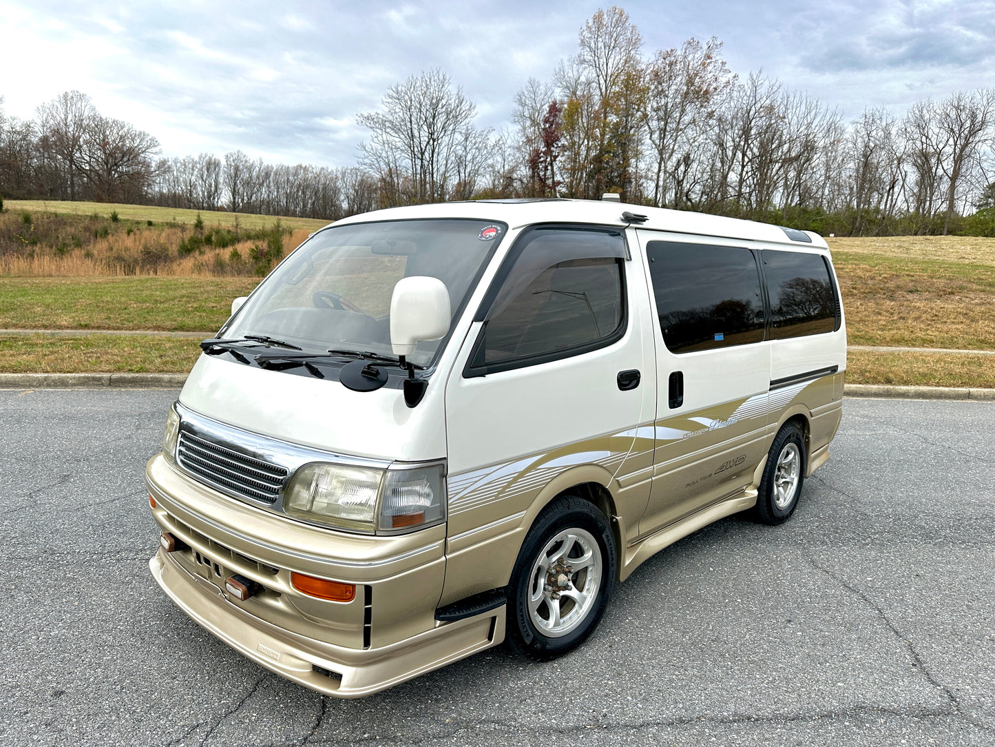 1994 TOYOTA HIACE SUPER CUSTOM LIMITED KZH106