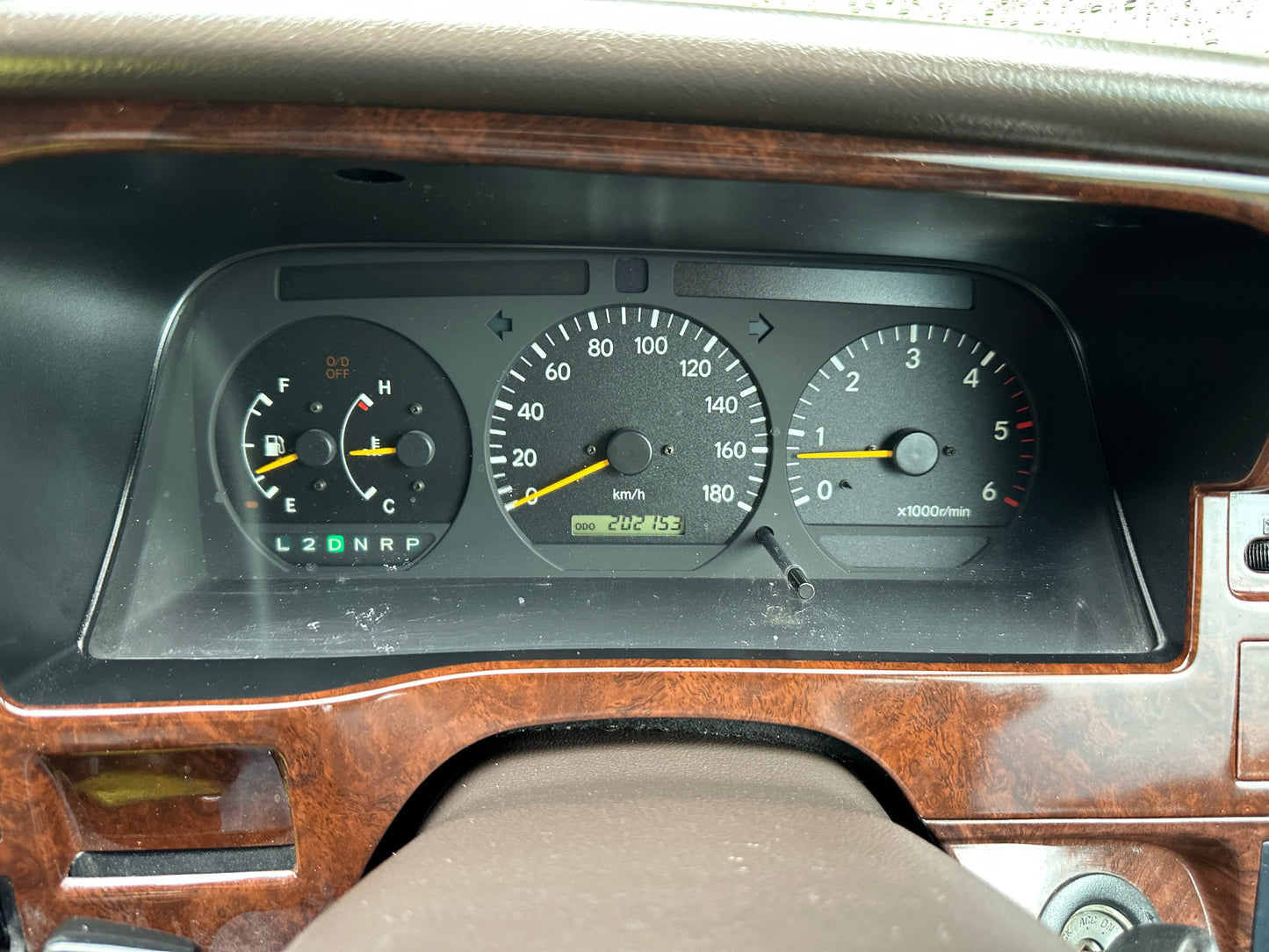 2000 TOYOTA HIACE SUPER CUSTOM LIVING SALOON EX 4WD — INTERCOOLER TURBO DIESEL