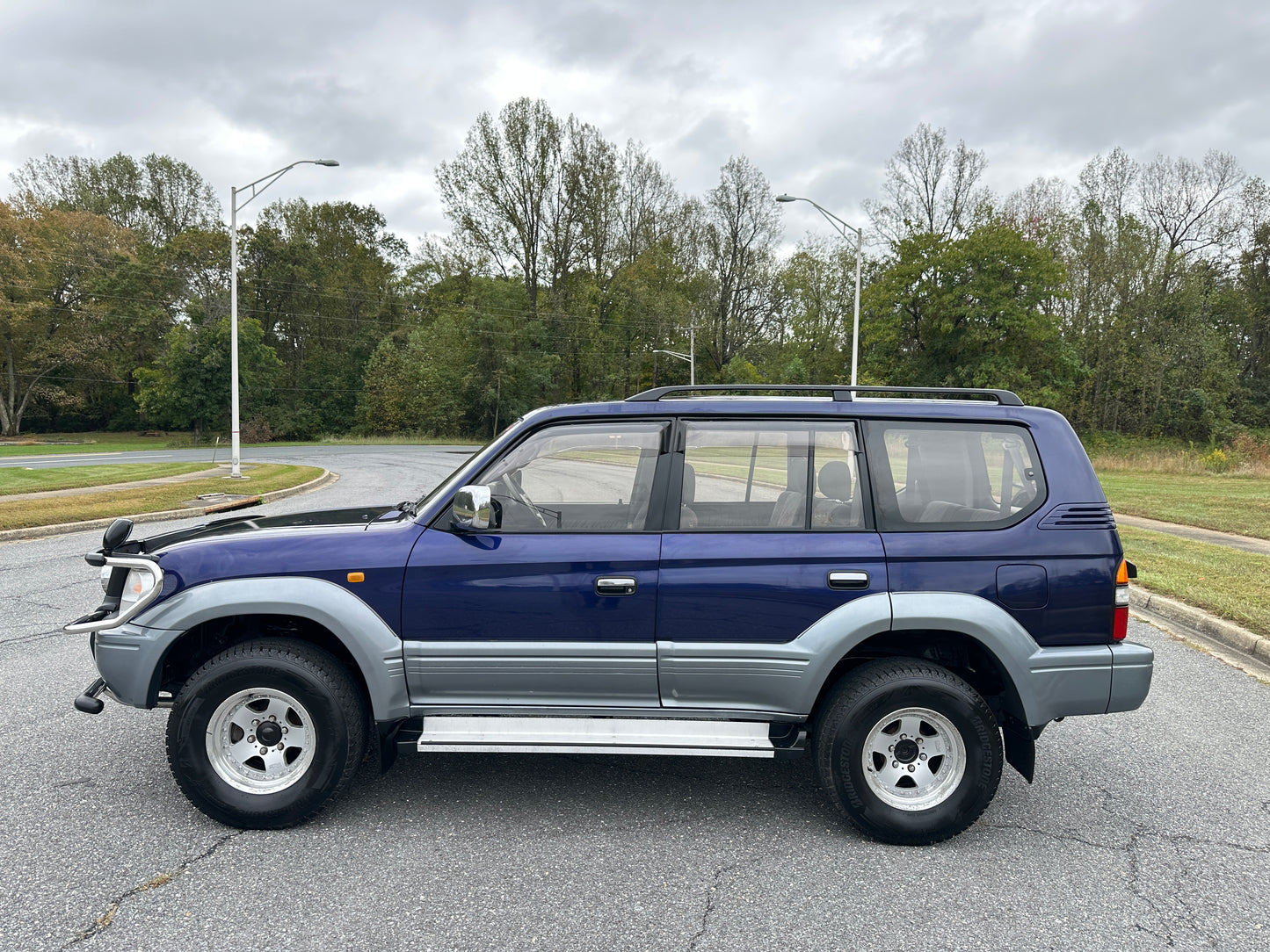 1996 TOYOTA LAND CRUISER PRADO TX 4WD - INTERCOOLED TURBO DIESEL & 5-SPEED MANUAL TRANSMISSION — LOT#535