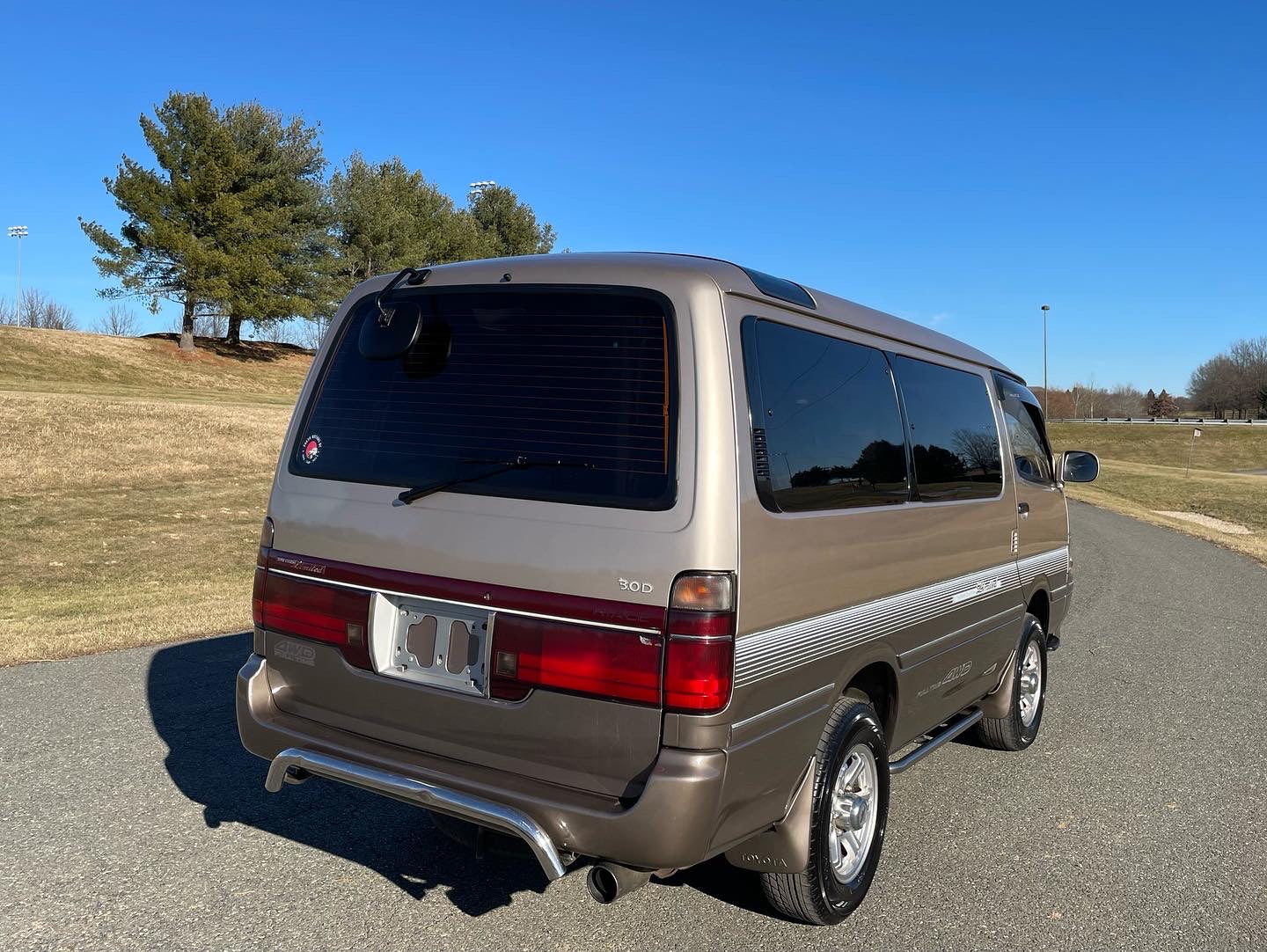 1993 TOYOTA HIACE SUPER CUSTOM LIMITED KZH106