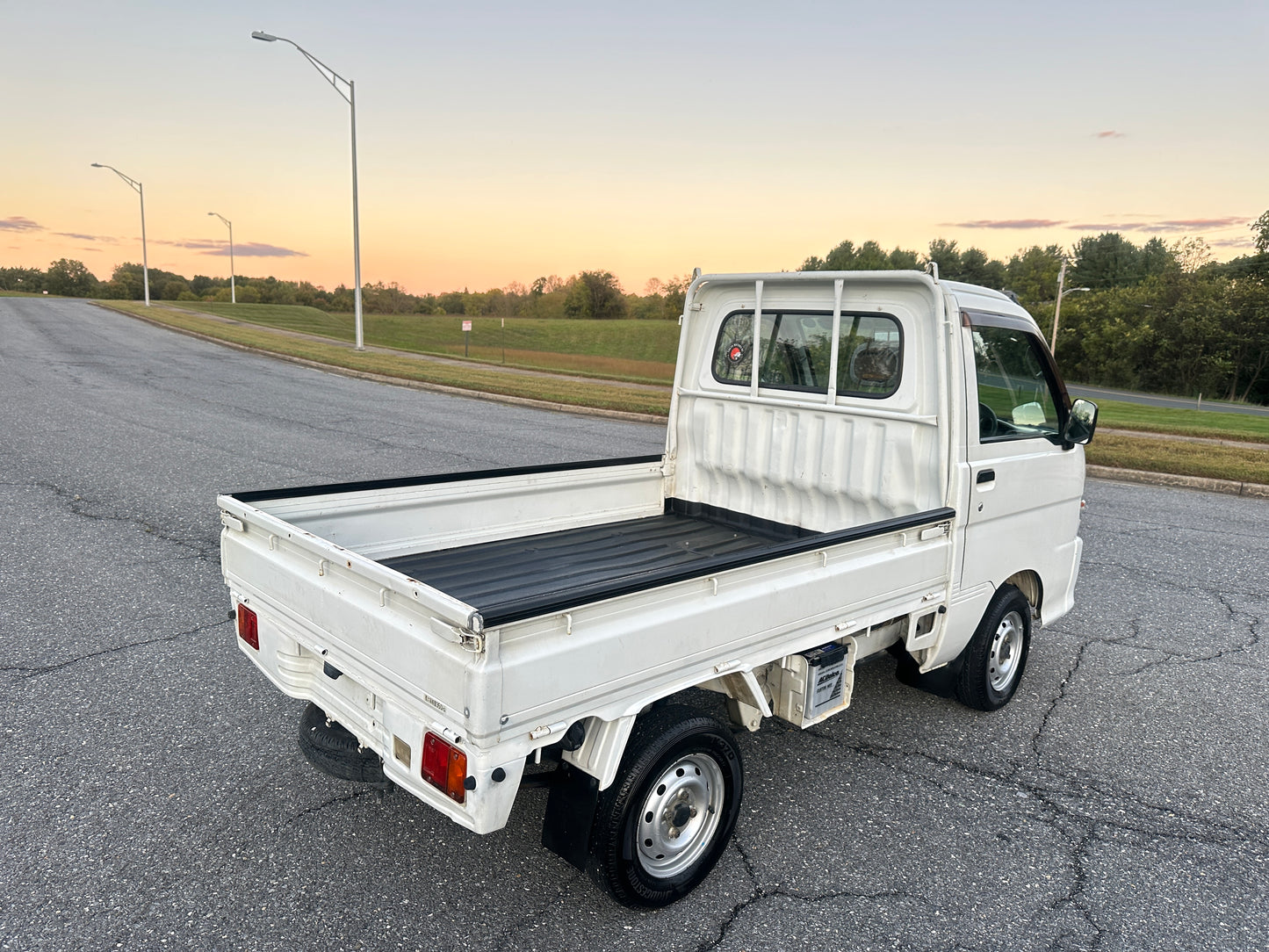 2000 DAIHATSU HIJET 4WD - A/C - FUEL INJECTION - POWER STEERING — LOT#620