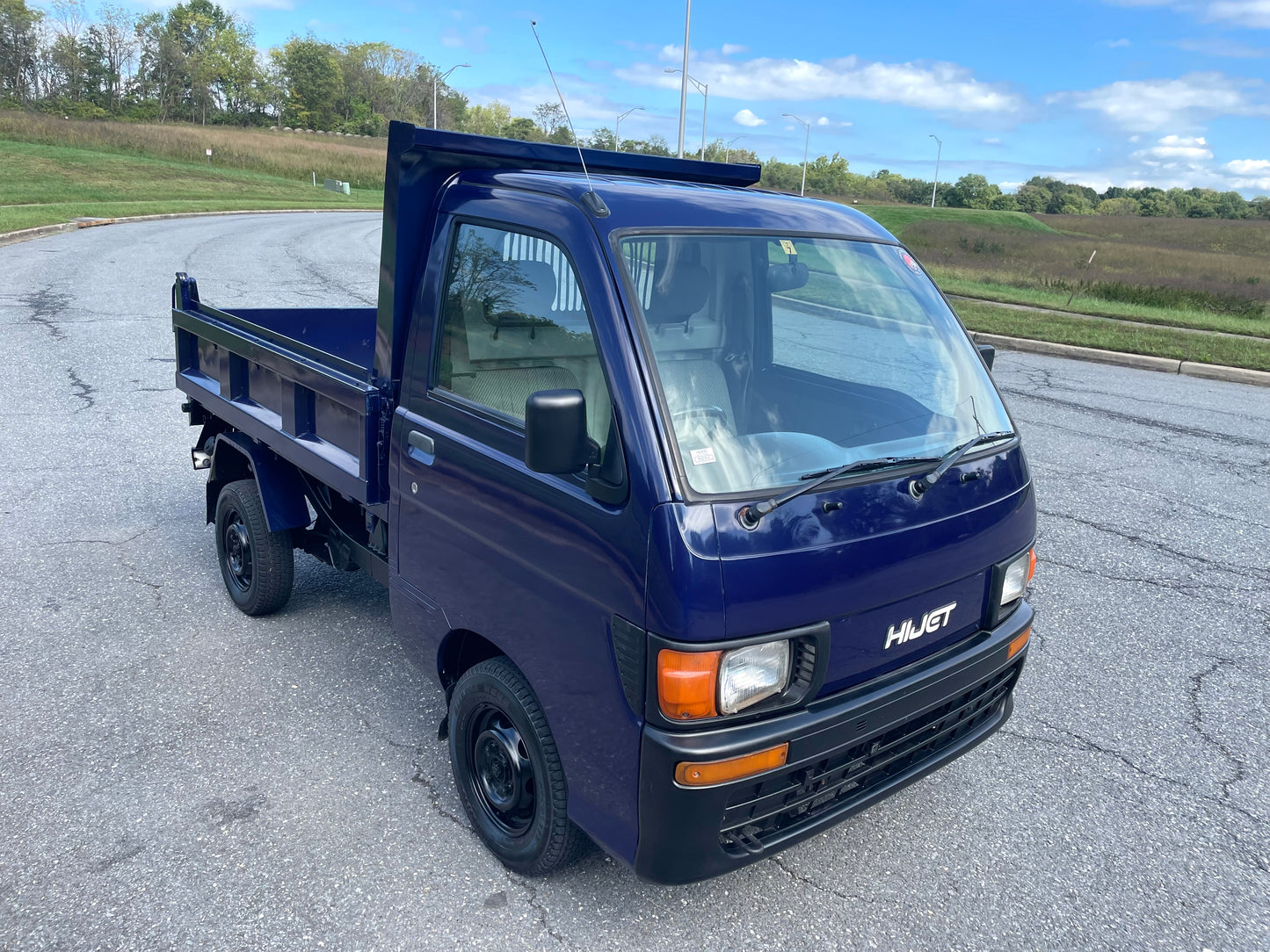 1997 DAIHATSU HIJET DUMP TRUCK S110P