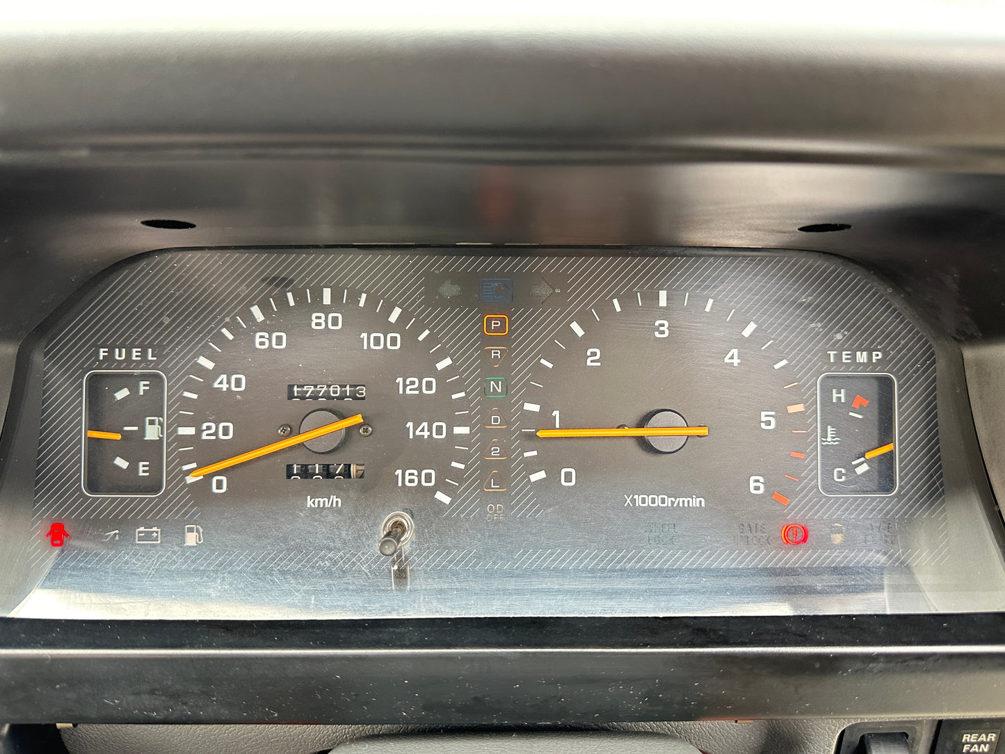 1992 MITSUBISHI DELICA STAR WAGON 4WD SUPER EXCEED P35W