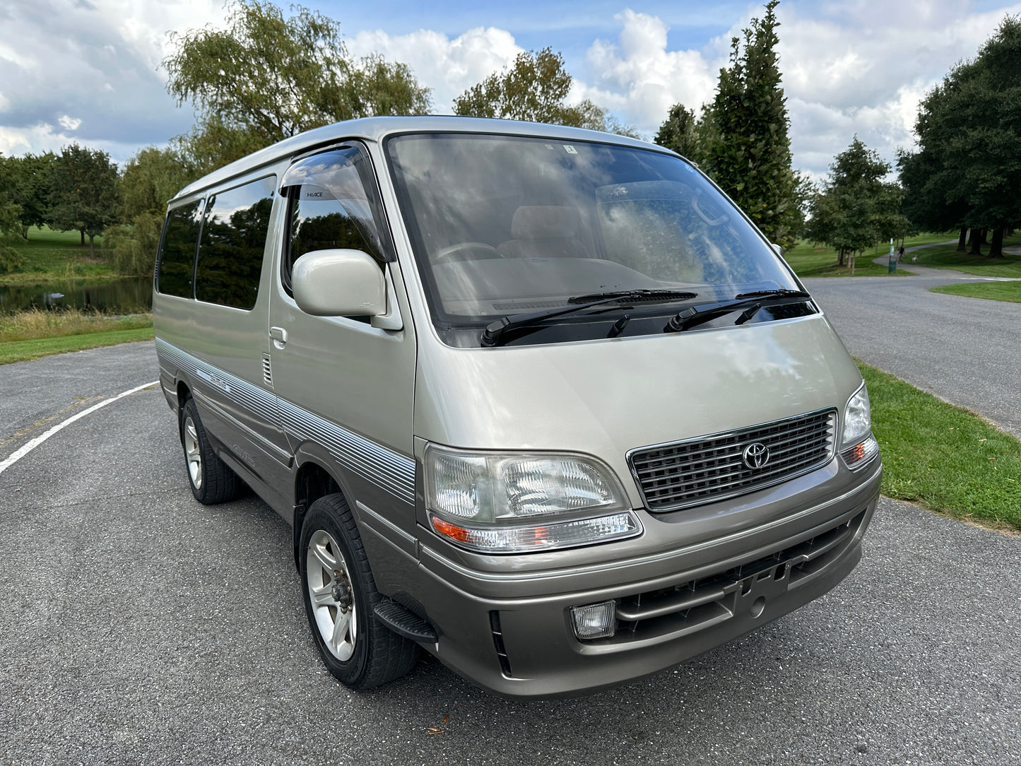 1996 TOYOTA HIACE SUPER CUSTOM LIMITED KZH106