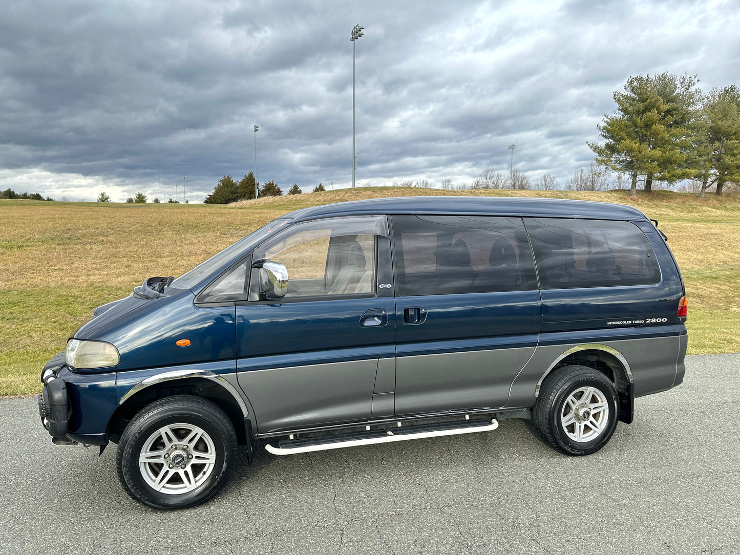1995 MITSUBISHI DELICA SPACE GEAR EXCEED 4WD LONG WHEELBASE PF8W