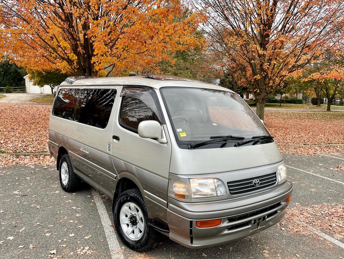 1996 TOYOTA HIACE SUPER CUSTOM LIMITED KZH106